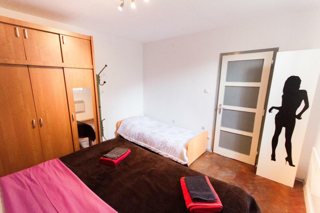 Apartment T & D Пула Екстер'єр фото